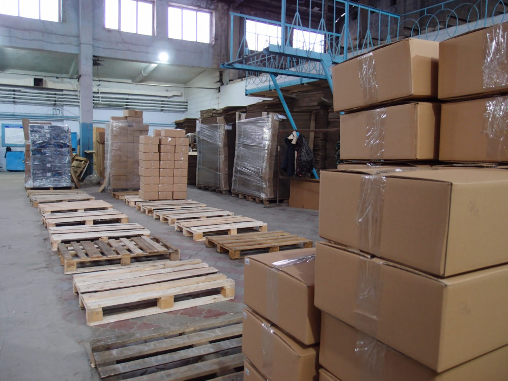 ガラス製品の制作風景